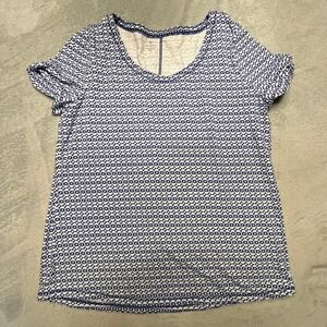 Talbots T Shirt 1X Blue  Geometric Print V-Neck Short Sleeve Top Rayon Cut out